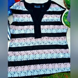 NY& CO 7th avenue sleeveless blouse